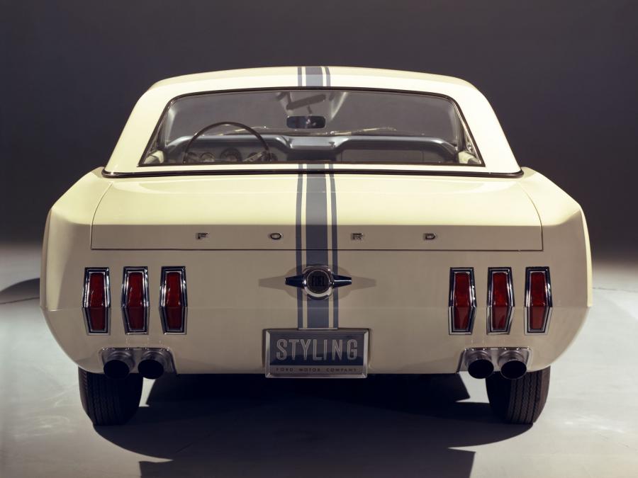  Ford Mustang Concept II Proposal 1963 года  (фото 12 из 14)